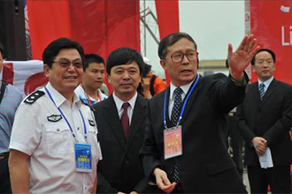 08奥运火炬传递接力活动画册设计